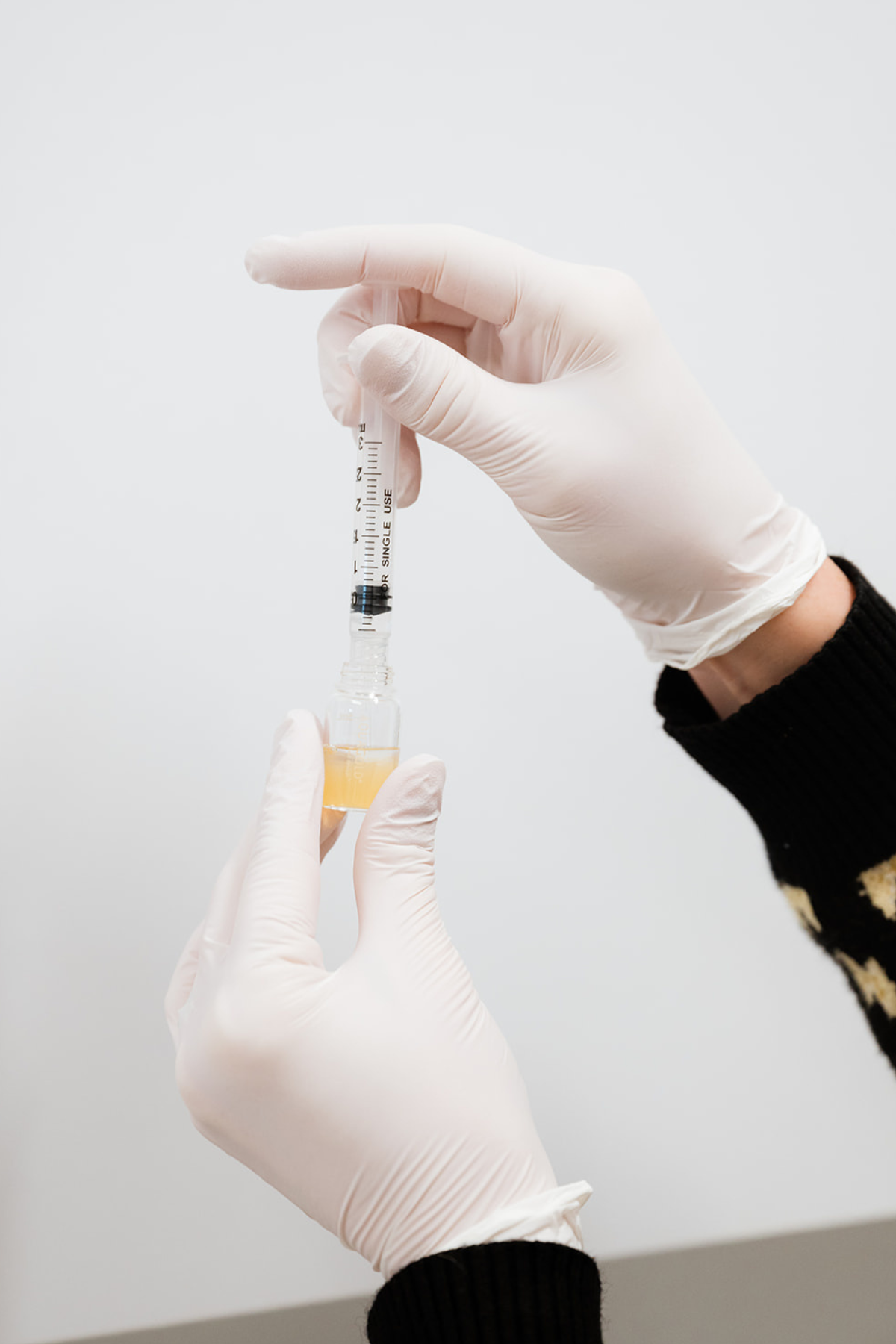 3 Gold Infusion Facial Benefits for Your Skin